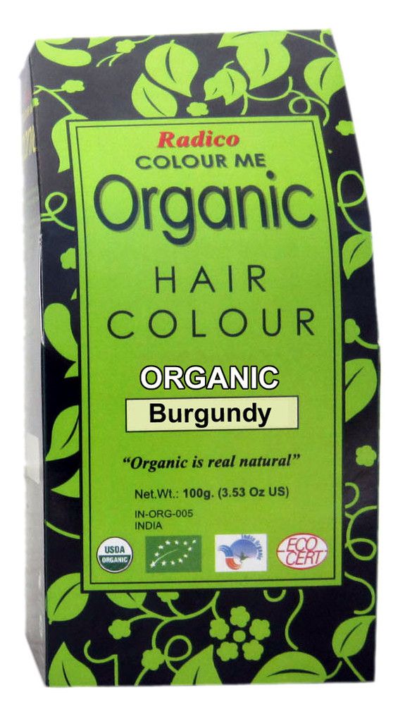Verpackung von Pflanzenhaarfarbe. Aufschrift: Radico Colour Me Organic Hair Colour, Farbe Burgunder. Mit Bio-Siegeln.