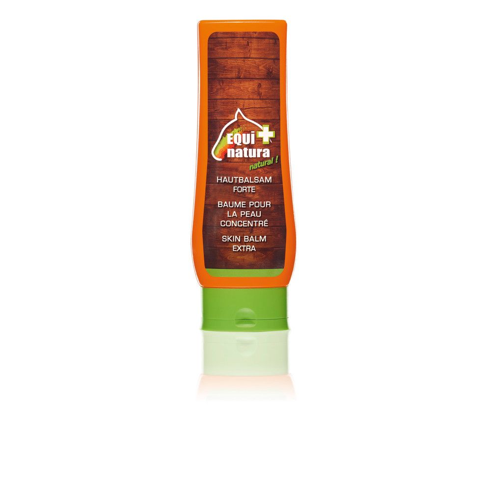 Orange Tube mit grünem Verschluss. Aufschrift: Equi+natura, Hautbalsam Forte, Baume pour la peau concentré, Skin Balm Extra.
