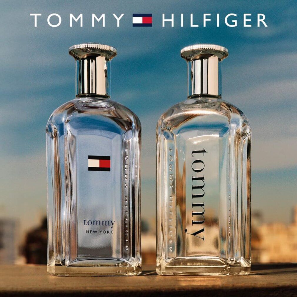 Zwei Tommy Hilfiger Tommy New York Eau de Toilette Flakons nebeneinander, einer mit "Tommy" Schriftzug.