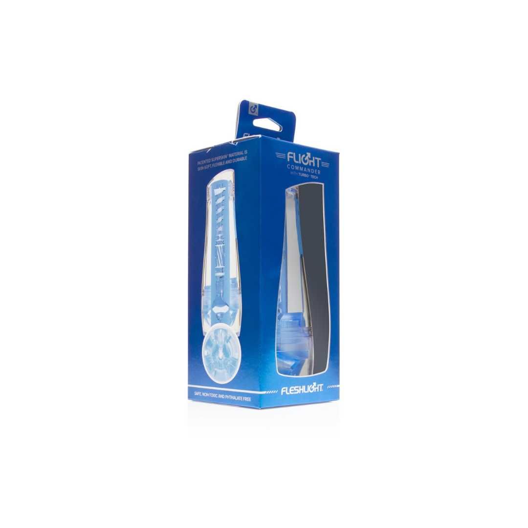 Blaue Produktverpackung mit Produktabbildung. Schriftzug: „FLIGHT COMMANDER“ und „FLESHLIGHT“.