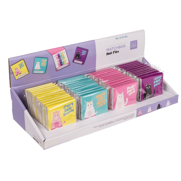 Ausstellung mit Nagelfeilen-Sets. Mehrere Schachteln mit Katzenmotiven und dem Schriftzug MATCHBOX NAIL FILES.