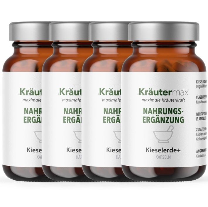 Vier braune Glasflaschen mit silbernen Deckeln. Auf den Etiketten steht "Kräutermax", "Nahrungsergänzung" und "Kieselerde+".