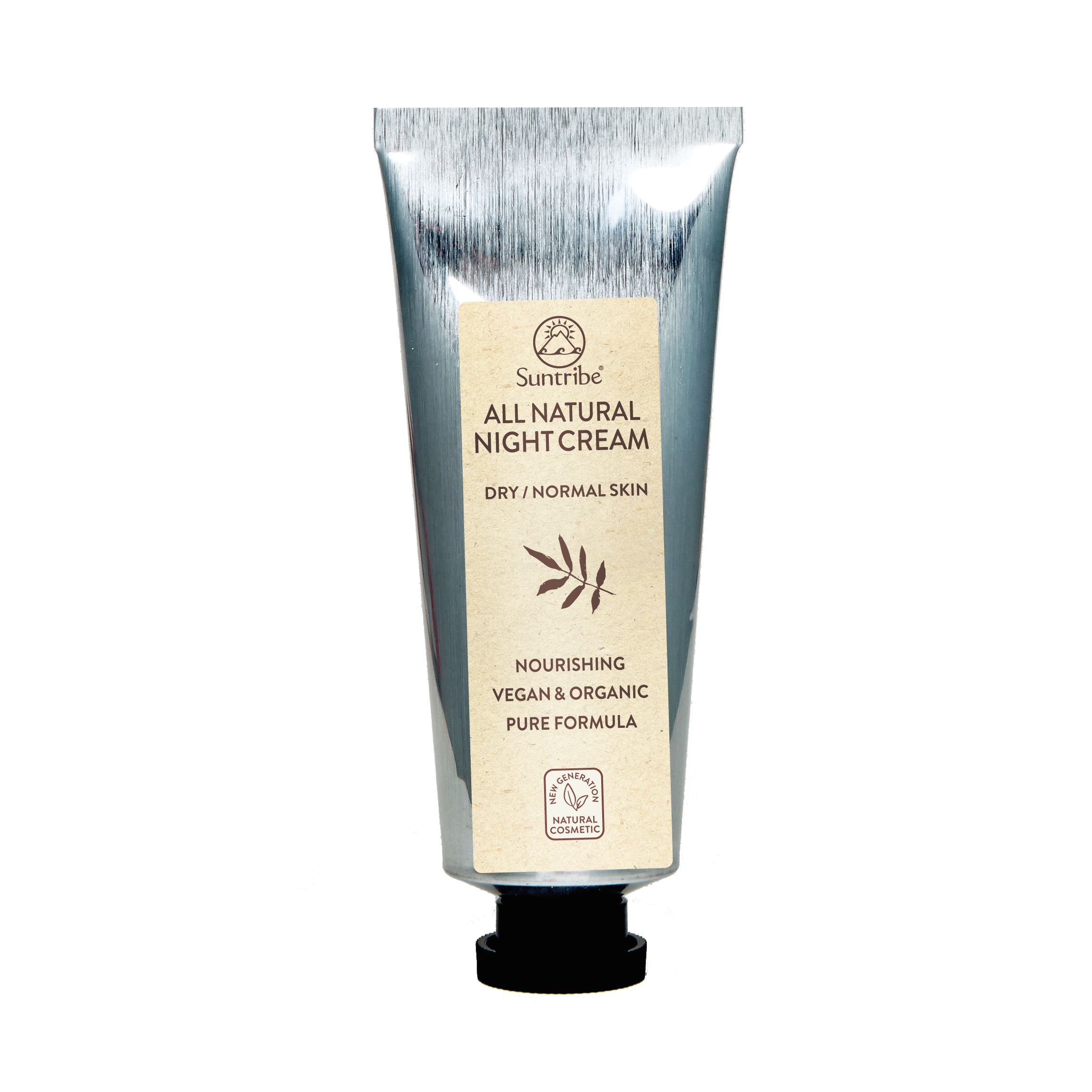 Creme-Tube mit Produktinformationen. Text: All Natural Night Cream, Dry/Normal Skin, Vegan & Organic. Siegel.