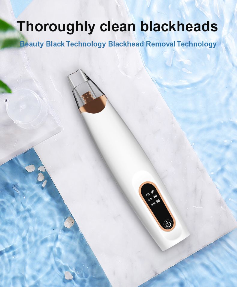 Weißes ErthSkin London Gerät zur Tiefenreinigung der Poren. Goldfarbene Akzente. Auf Marmorplatte, umgeben von Wasser. Text: Thoroughly clean blackheads.