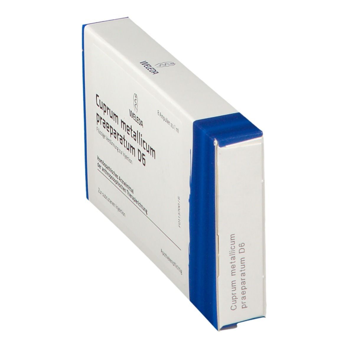 Weleda Cuprum metallicum praeparatum D6, Schachtel in Schrägansicht. Weiße Verpackung mit blauen Kanten und Produktinformationen.
