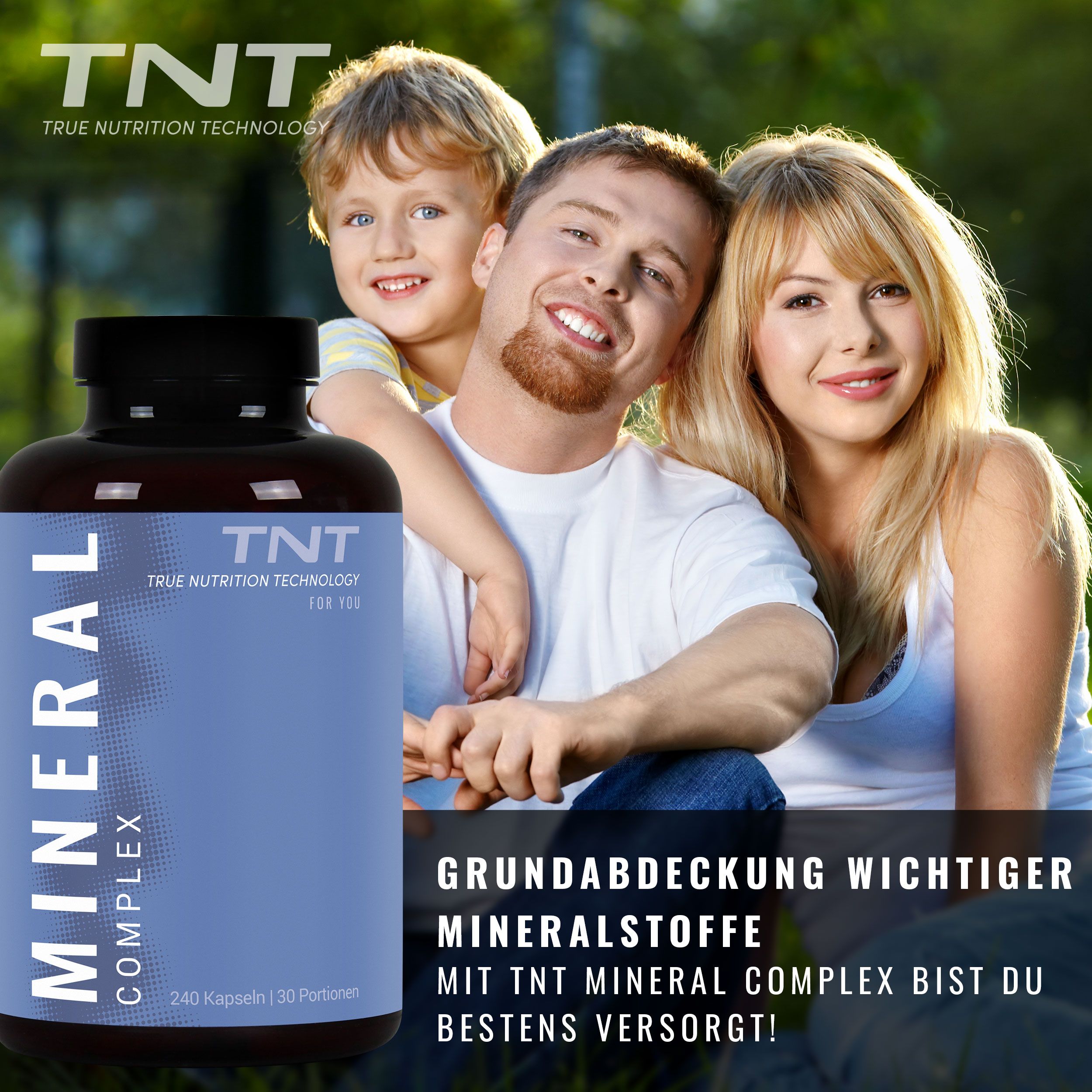 Familie mit brauner Flasche mit blauem Etikett. Aufschrift: MINERAL COMPLEX, TNT. Enthält 240 Kapseln. 