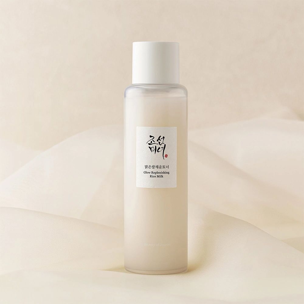 Flasche BEAUTY OF JOSEON Glow Replenishing Rice Milk mit weißem Verschluss und Etikett.