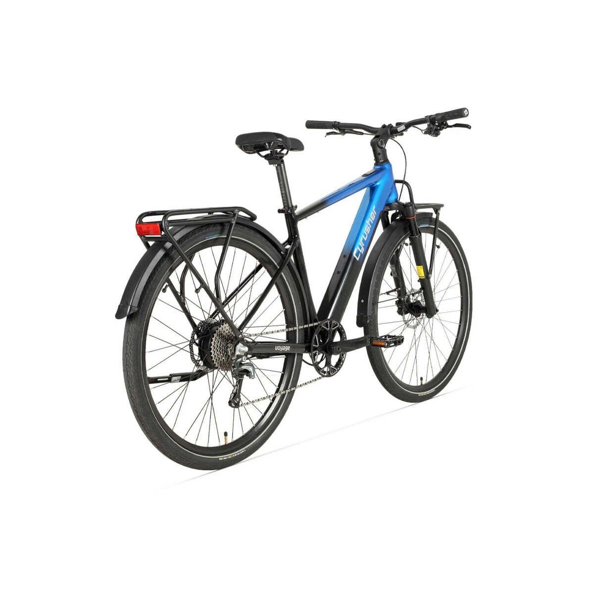 E-Bike von hinten. Schwarzer Rahmen, Gepäckträger, rotes Rücklicht und Scheibenbremsen sind sichtbar.