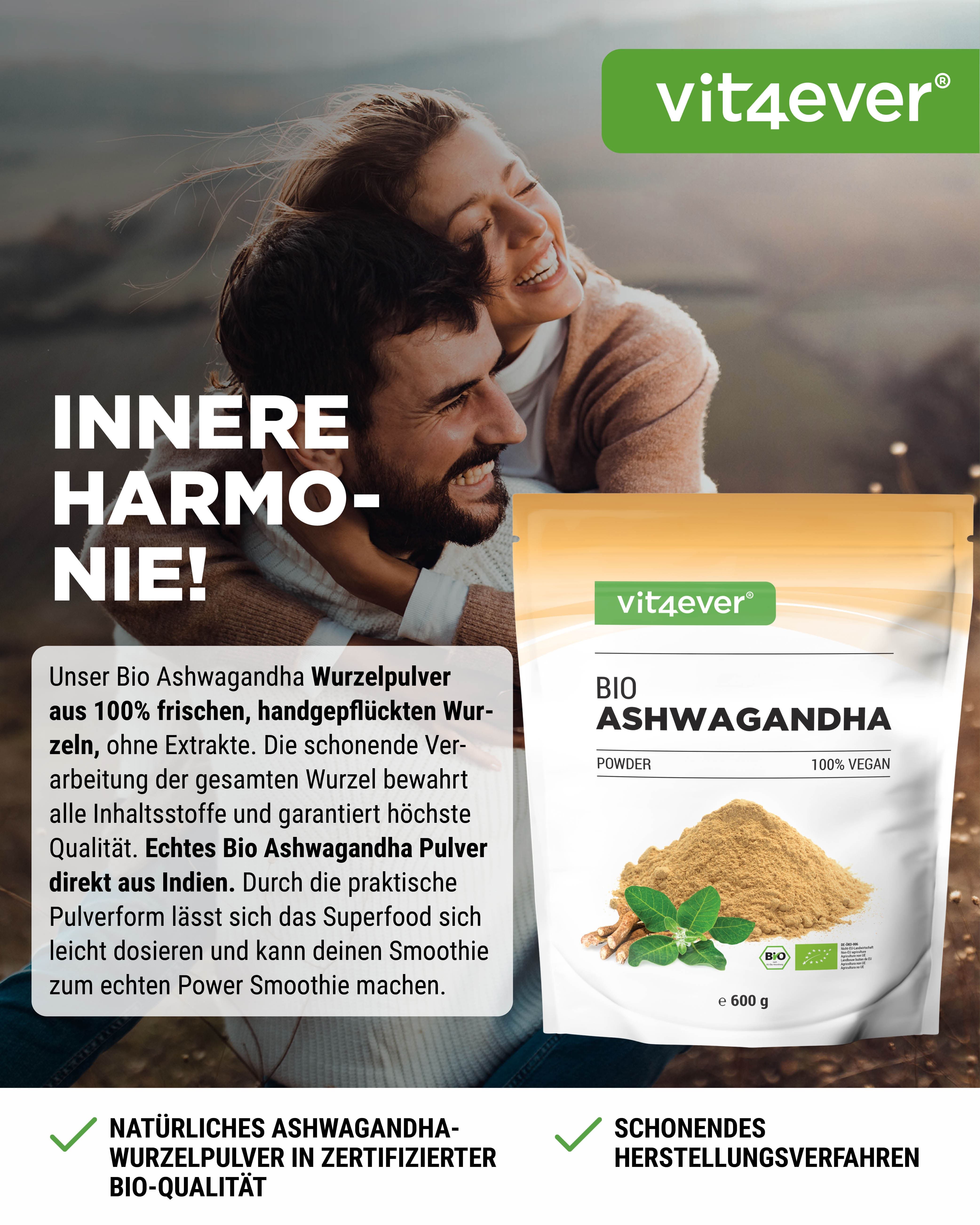 Mann und Frau lächeln. Beutel mit „BIO Ashwagandha Pulver“. Braunes Pulver, Wurzeln und Blätter. Bio-Siegel. 600 g.