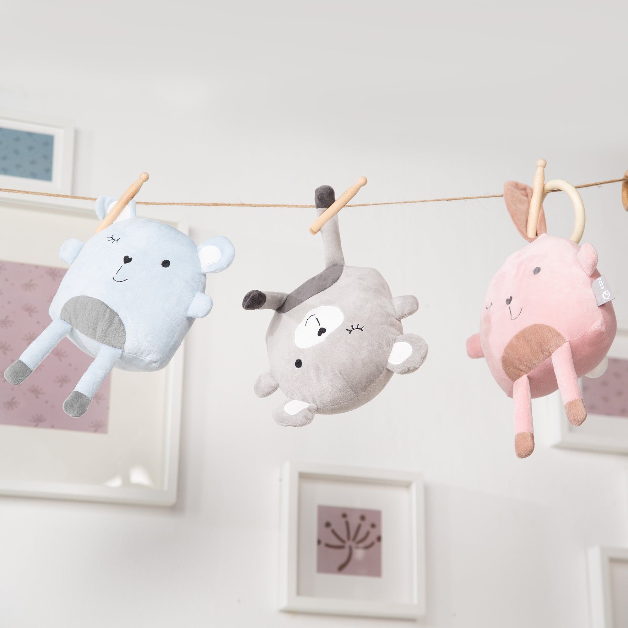 Kuschelkissen 'Lil Cuties', Kuscheltier 'Lily' mit Freundschaftskarte