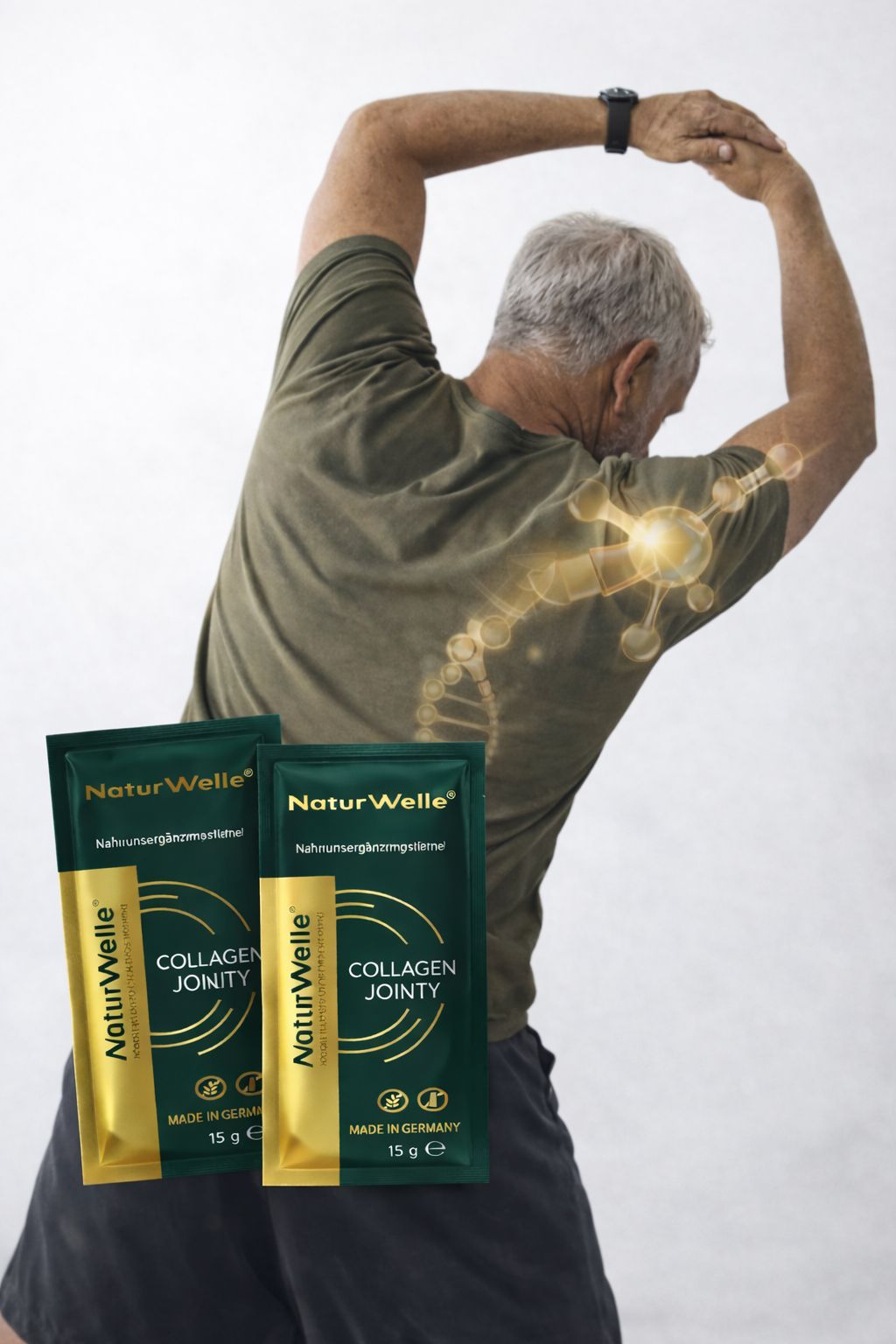 Mann dehnt sich. Neben ihm zwei Beutel mit der Aufschrift NaturWelle Collagen Joints.