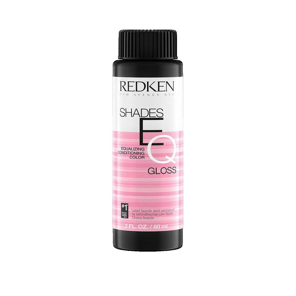 Flasche mit schwarzem Deckel. Aufschrift: REDKEN, SHADES EQ, EQUALIZING CONDITIONING COLOR, GLOSS. Rosa Streifen. 2 FL. OZ. / 60 ml.