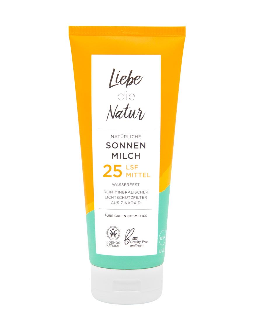 Sonnenmilch-Tube mit gelb-weißem Etikett. Text: Natürliche Sonnenmilch LSF 25 Mittel. Wasserfest. Bio-Siegel. Vegan.