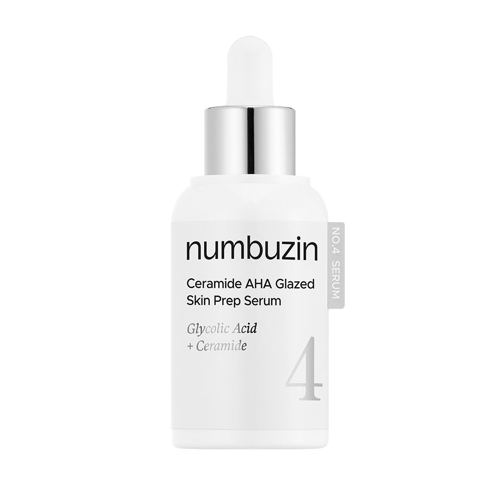 Numbuzin Nr.4 Serum: Weiße Flasche mit Pipette, Beschriftung "Ceramide AHA Glazed Skin Prep Serum".
