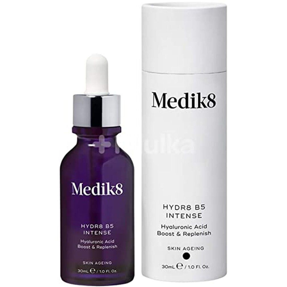 Violette Flasche und weiße Verpackung. Medik8-Logo und Produktbezeichnung. Text: HYDR8 B5 INTENSE, Skin Ageing.