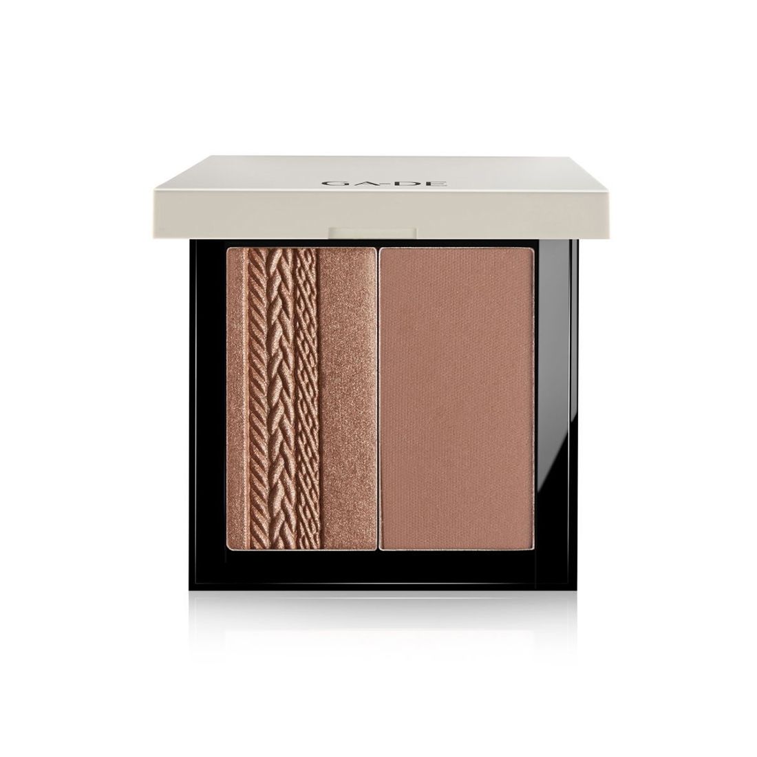 Kompakt-Blush-Palette. Zwei Farbtöne in einer schwarzen Kompaktverpackung mit Deckel. Marke: GA-DE.