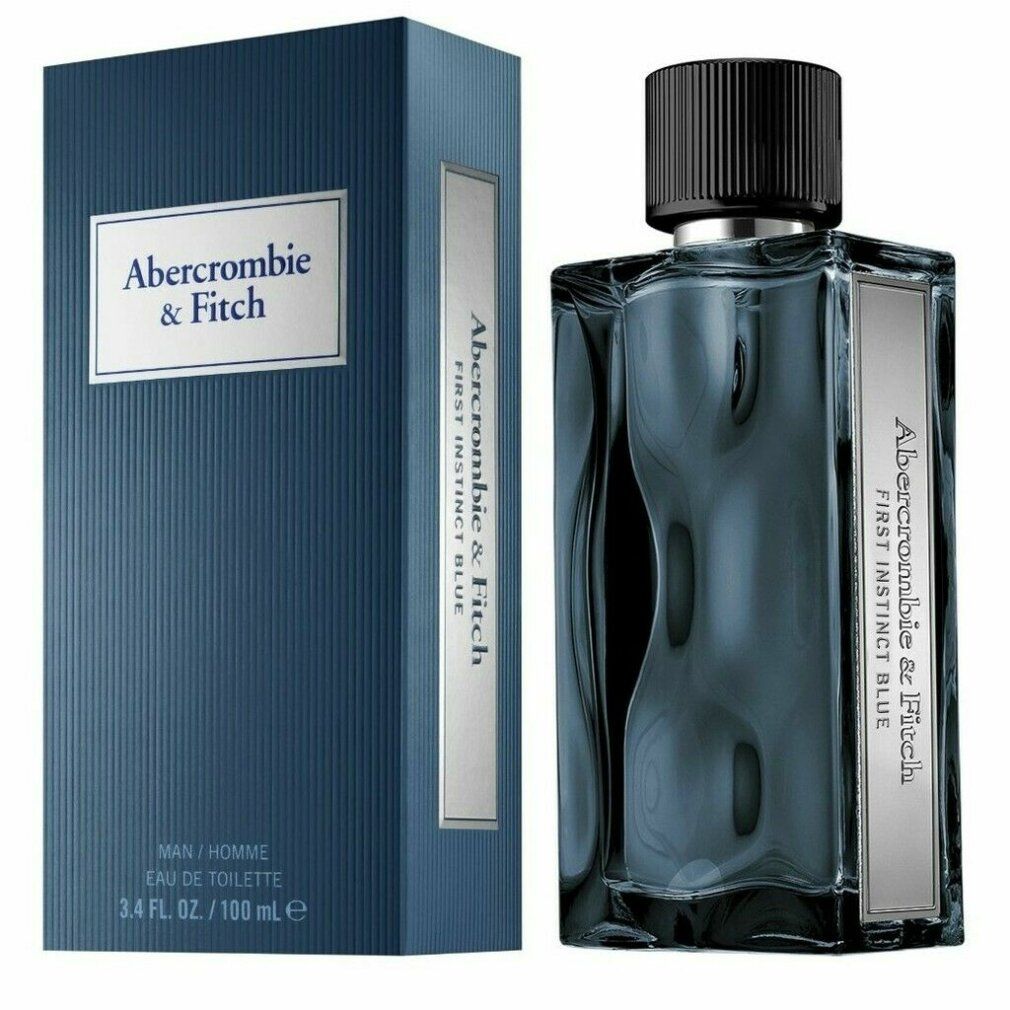 Dunkelblaue Flasche und Verpackung. Aufschrift: Abercrombie & Fitch, First Instinct Blue, MAN/HOMME, Eau de Toilette.