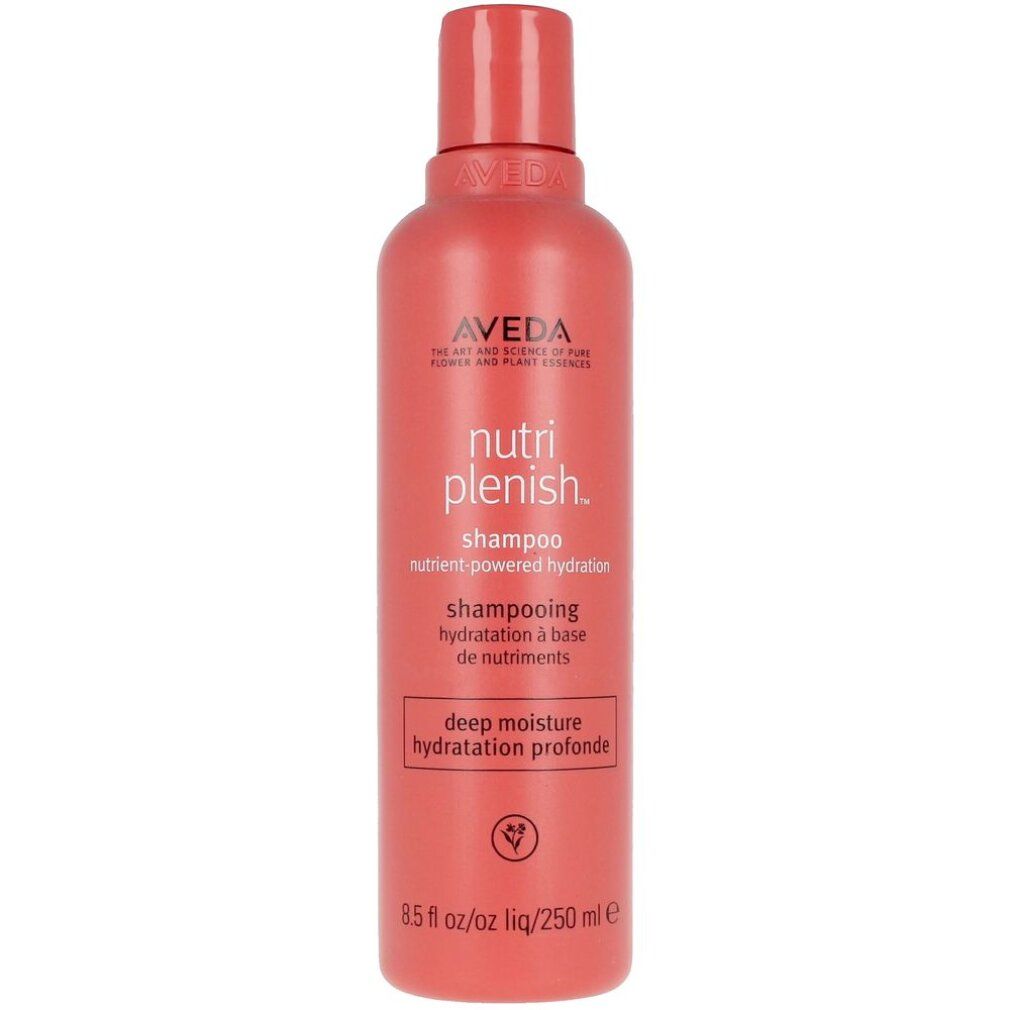 Rote Shampoo-Flasche. Aveda-Logo und Schriftzug 'nutriplenish'. Text: 'deep moisture hydratation profonde'.