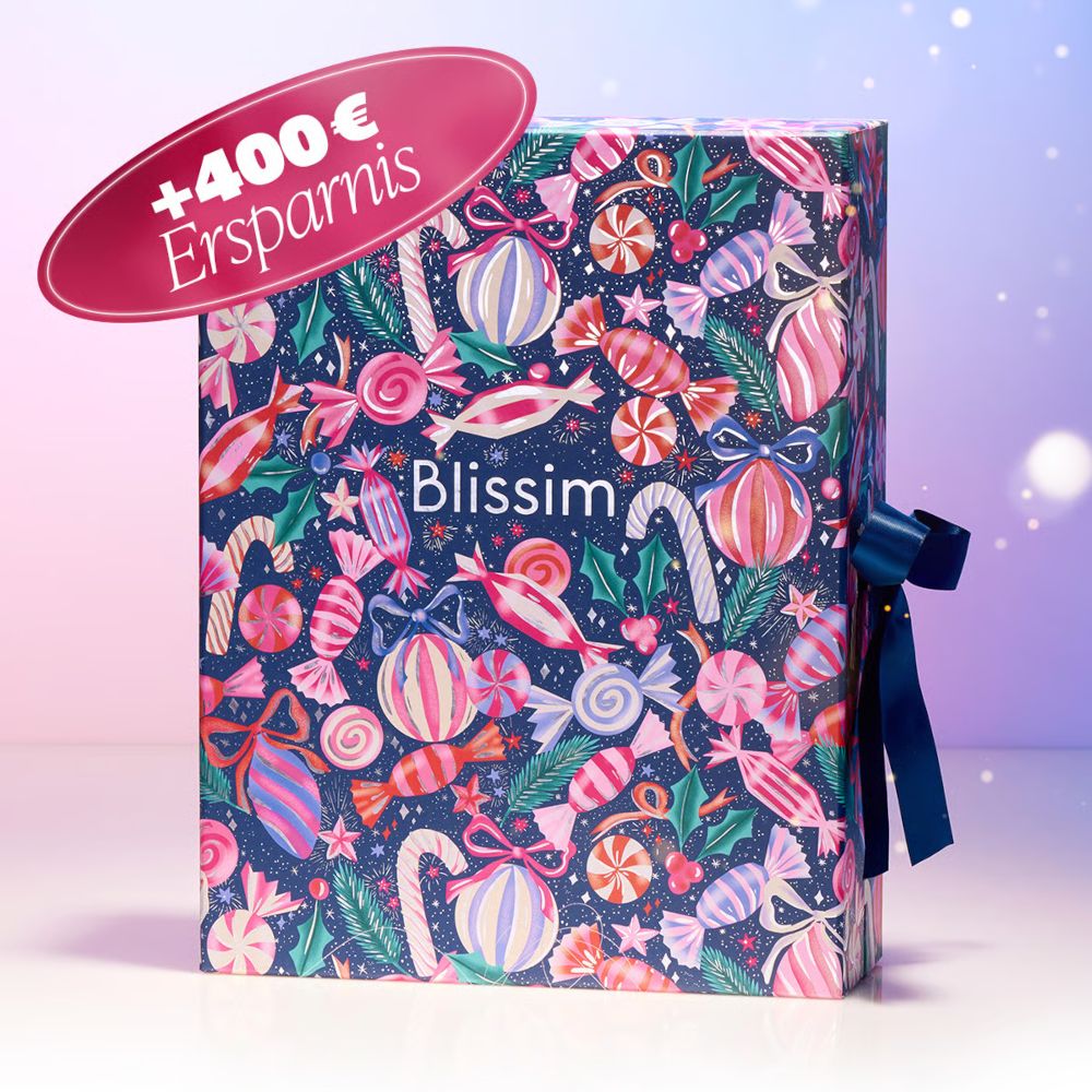 Adventskalender mit Süßigkeiten-Muster, Schleife und "+400€ Ersparnis"-Etikett. "Blissim".