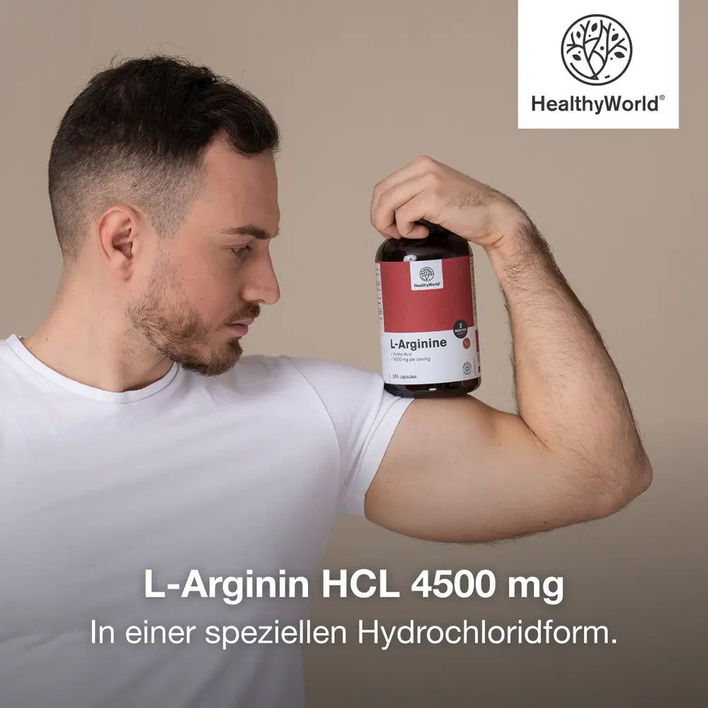 Mann hält eine Flasche L-Arginin HCL 4500 mg. Marke: HealthyWorld.