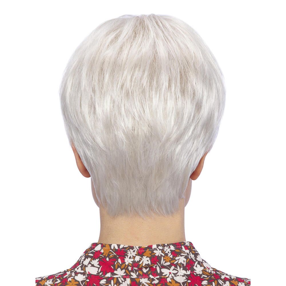 Rückansicht einer silbernen Kurzhaarperücke. Die Perücke hat einen kurzen, abgerundeten Schnitt. Die Frau trägt ein Oberteil mit Blumenmuster.