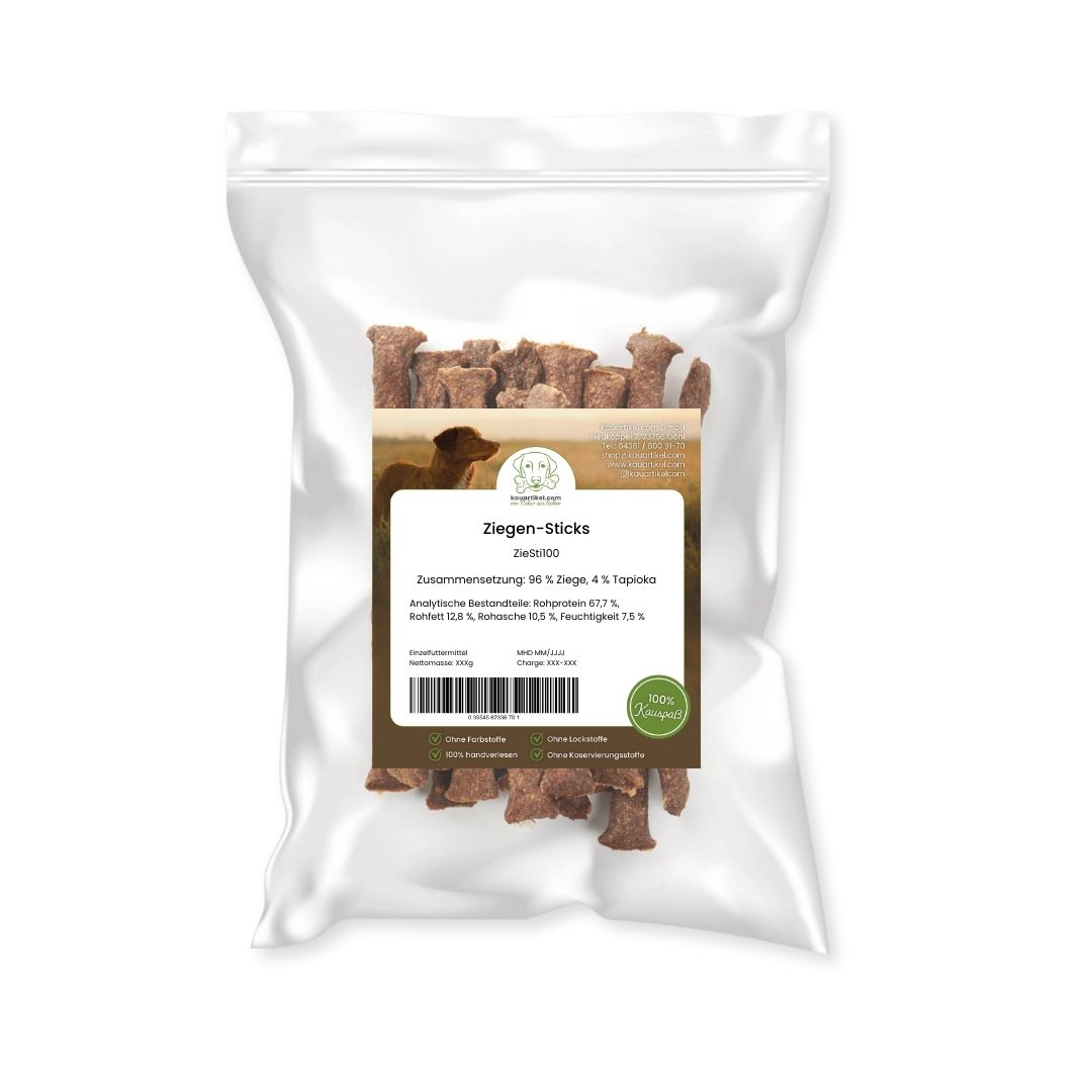 Tüte mit Ziegen-Sticks Hundefutter. Enthält 96% Ziegenfleisch, 4% Tapioka.