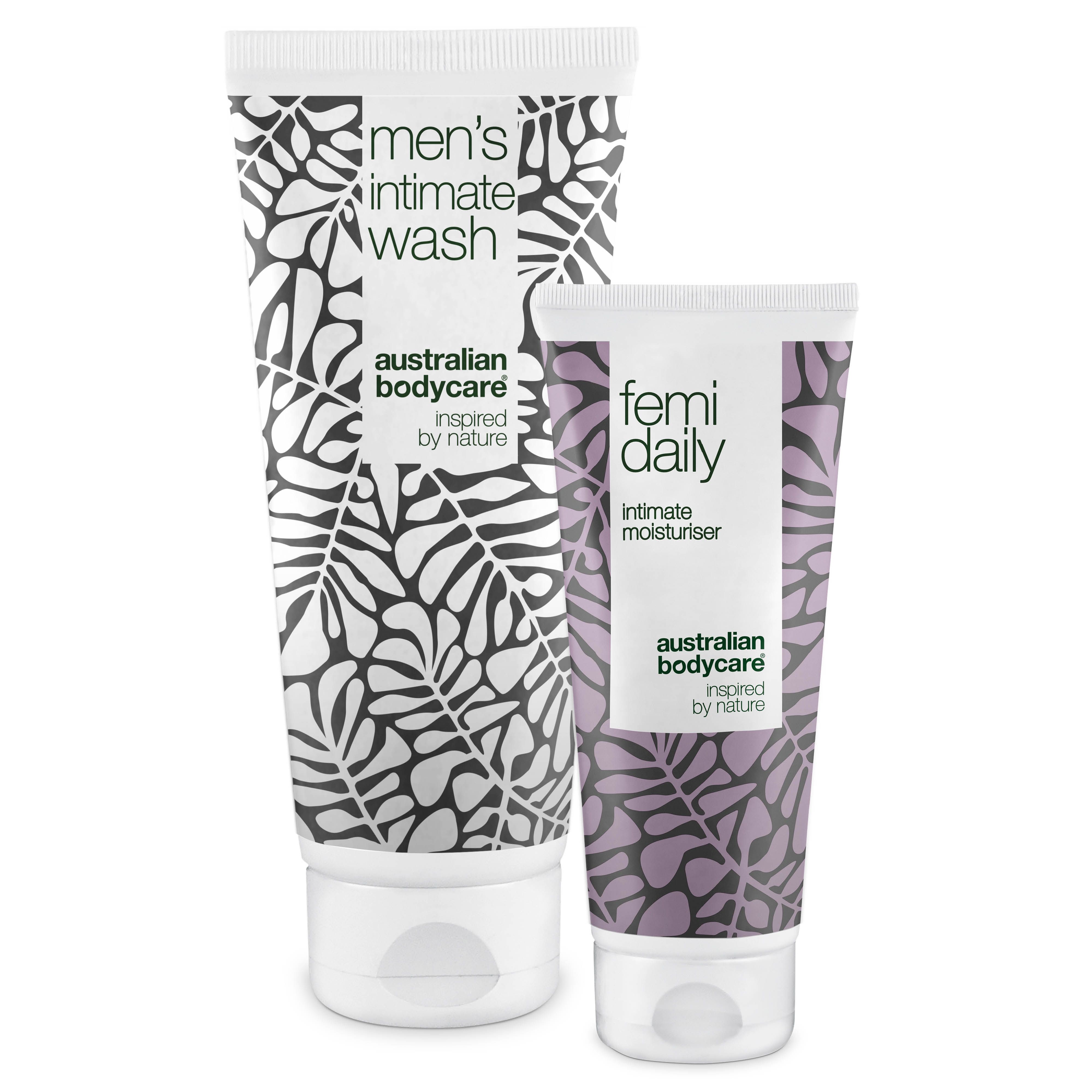 Zwei Tuben. Eine mit „men's intimate wash“, die andere mit „femi daily“. Beide mit weißem Deckel und floralem Muster.