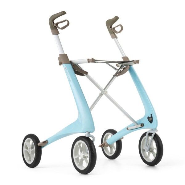 Blau-grauer Rollator mit vier Rädern. Griffe und Rahmen in Grau, Räder mit schwarzen Reifen. Leicht geschwungene Form.