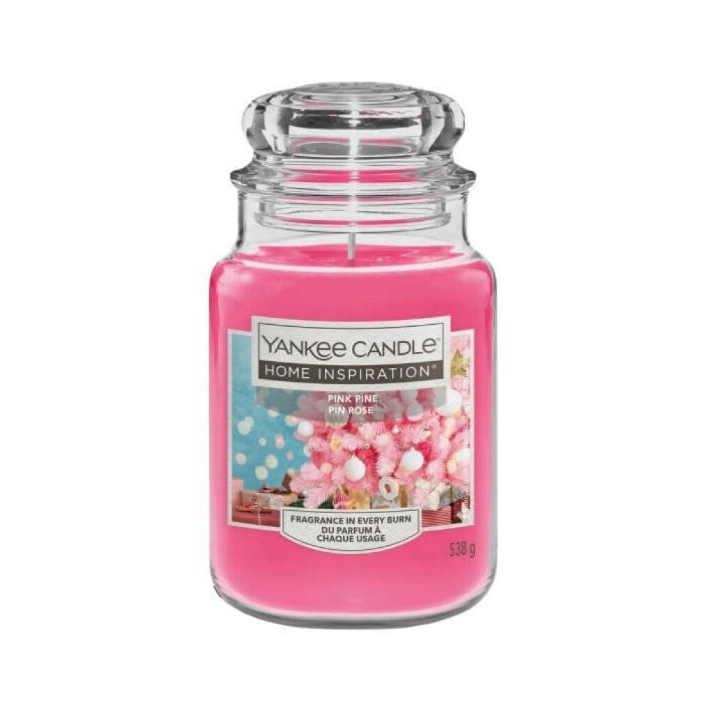 Rosa Duftkerze im Glas mit Deckel. Aufschrift: Yankee Candle Home Inspiration, Pink Pine, Pin Rose. Gewicht: 538g.