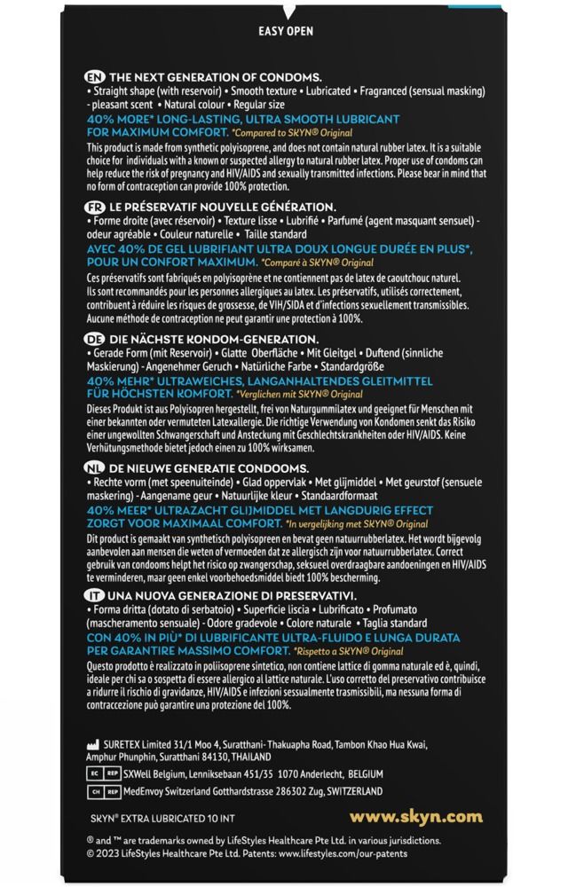 Verpackung mit Kondomen. Aufschrift: SKYN, Extra Lubricated, 10 Stück. Enthält das Label 'World's #1 Non-Latex Condom'.