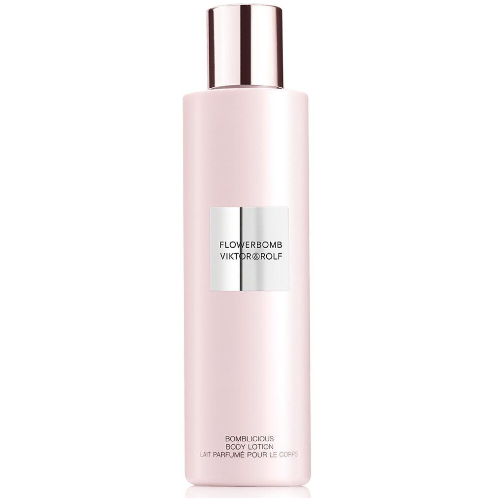 Rosa Körperlotion-Flasche mit roségoldfarbenem Verschluss. Aufkleber mit Produktnamen und Marke.
