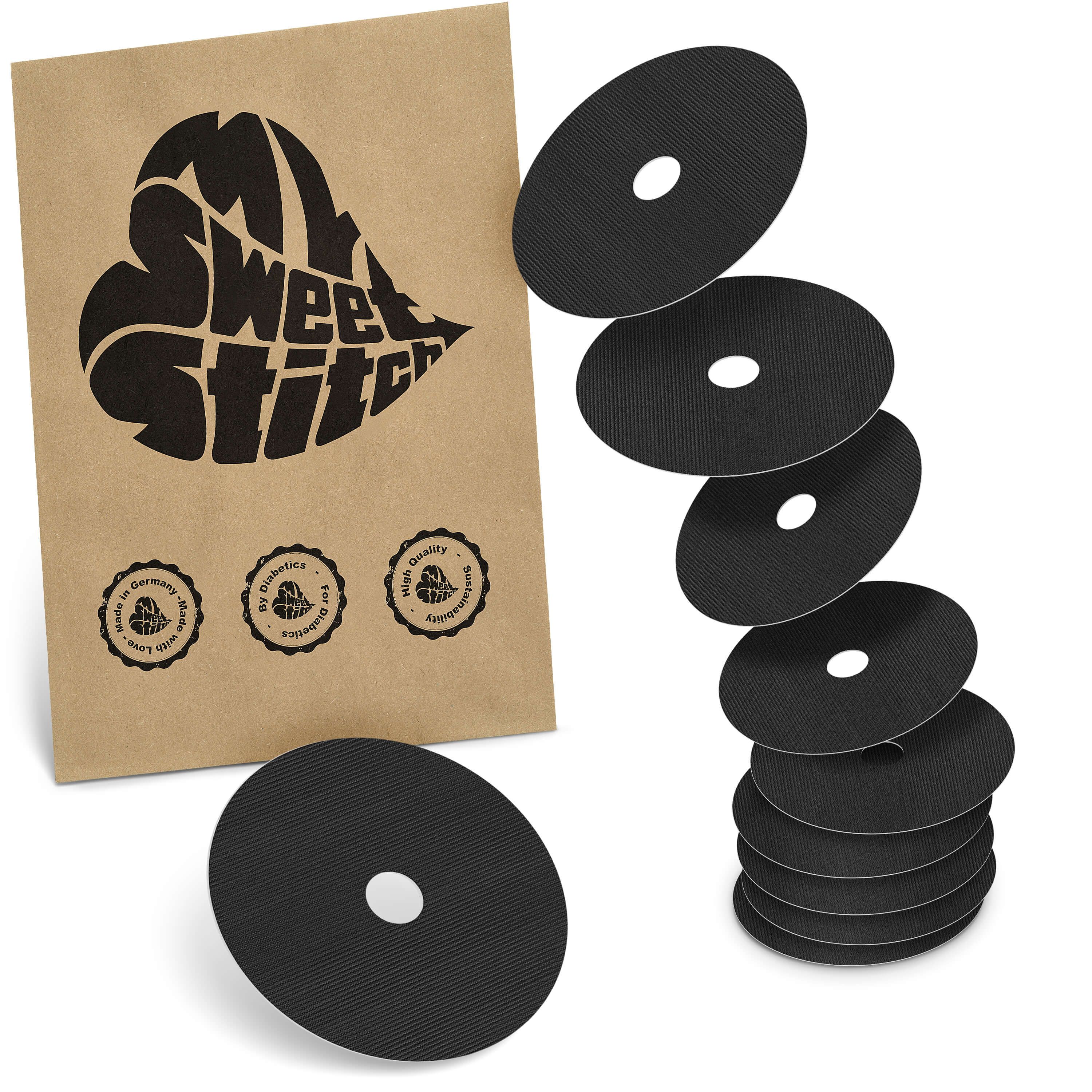 Verpackung mit schwarzen, runden Underpatches. Aufdruck: MySweetStitch. Logo und Qualitätssiegel.
