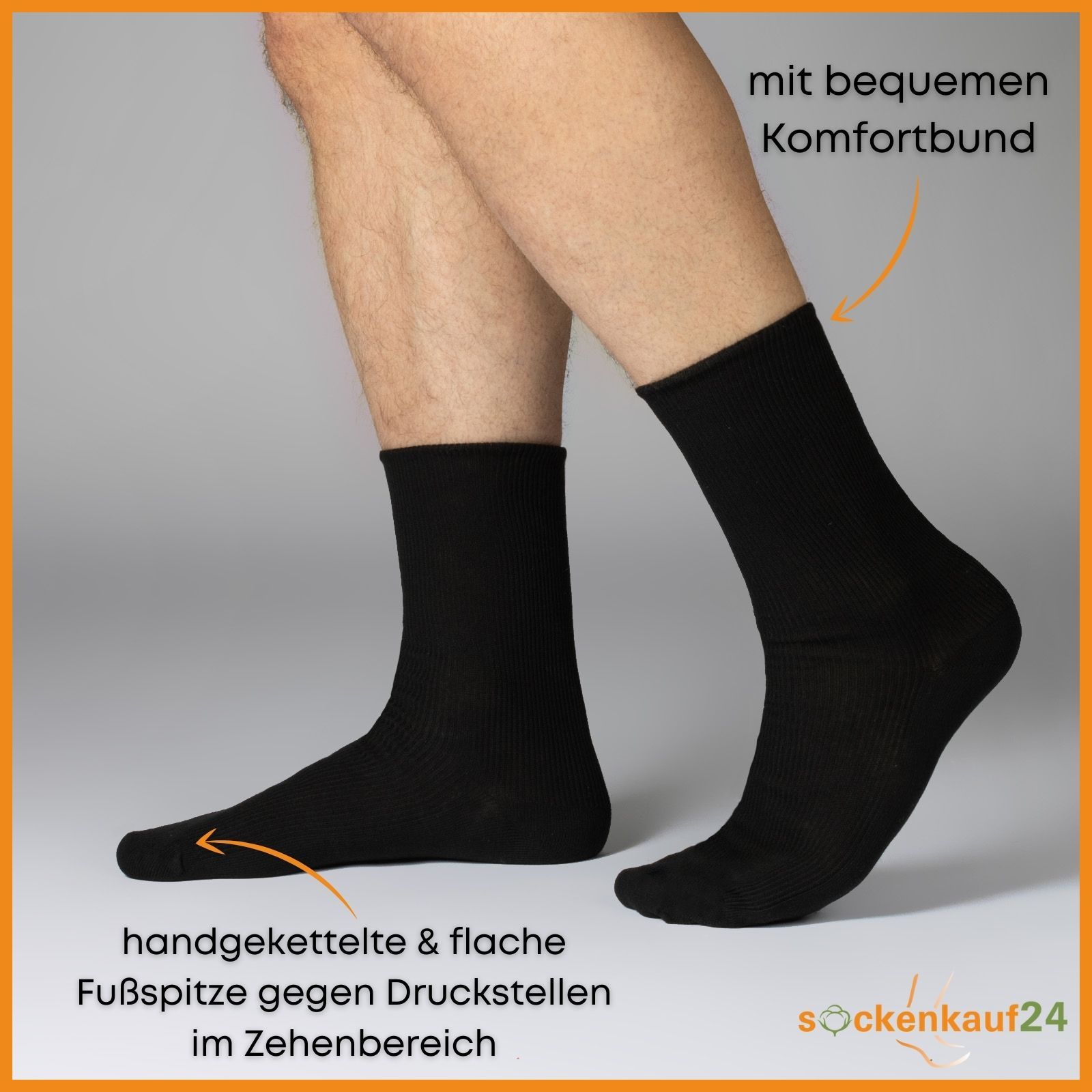 Schwarze Socke am Fuß. Handgekettelte Spitze. Bequemes Komfortbündchen. Text: sockenkauf24.