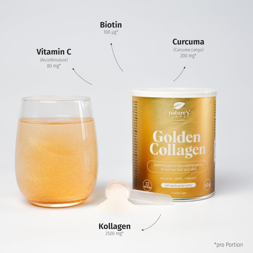 Glas mit goldfarbenem Getränk, Löffel mit Pulver, Dose Golden Collagen. Enthält Kollagen, Vitamin C, Curcuma, Biotin.