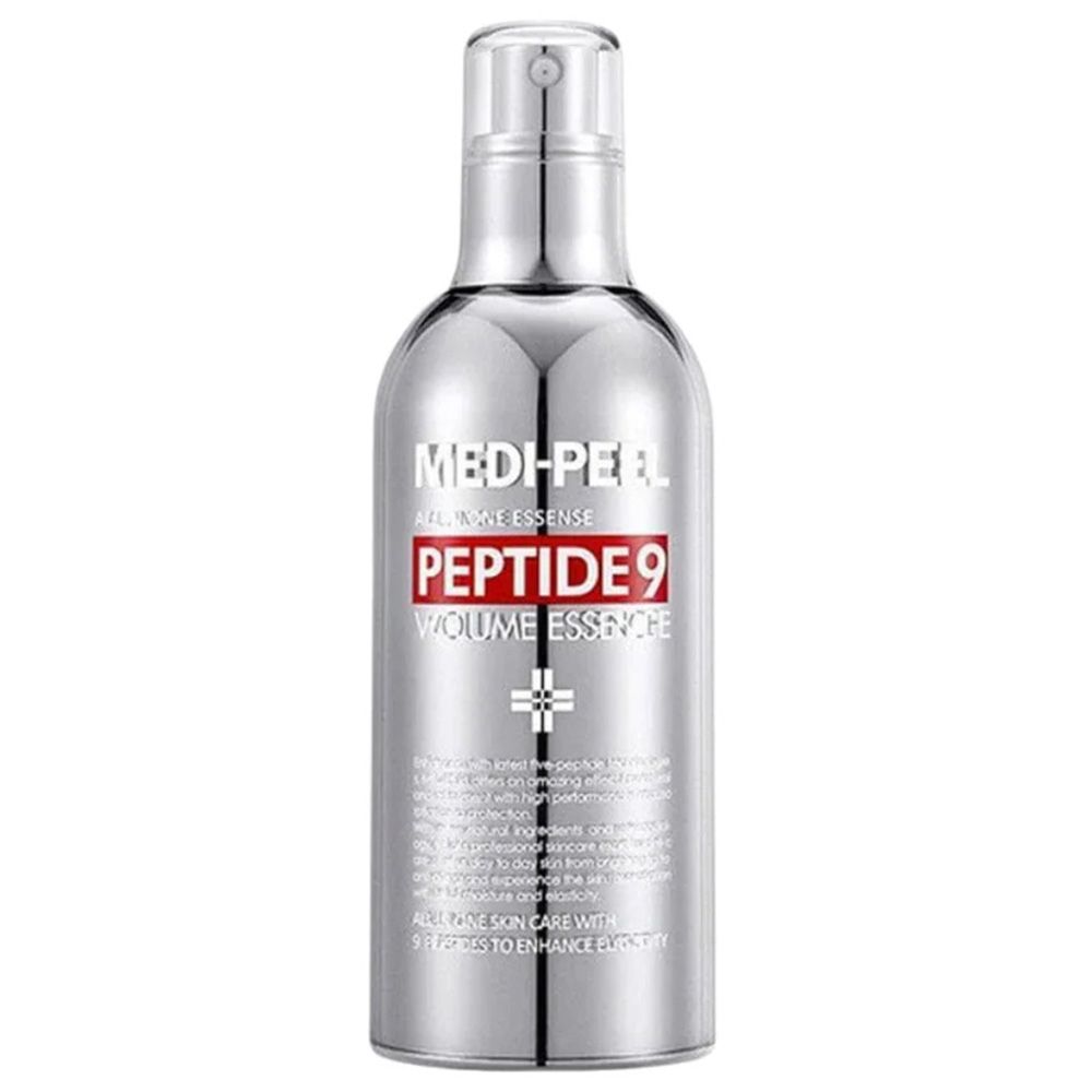 Silberne Flasche mit Medi-Peel Peptide 9 Volume Essence. Pumpenzerstäuber und Etikett mit Produktinformationen.
