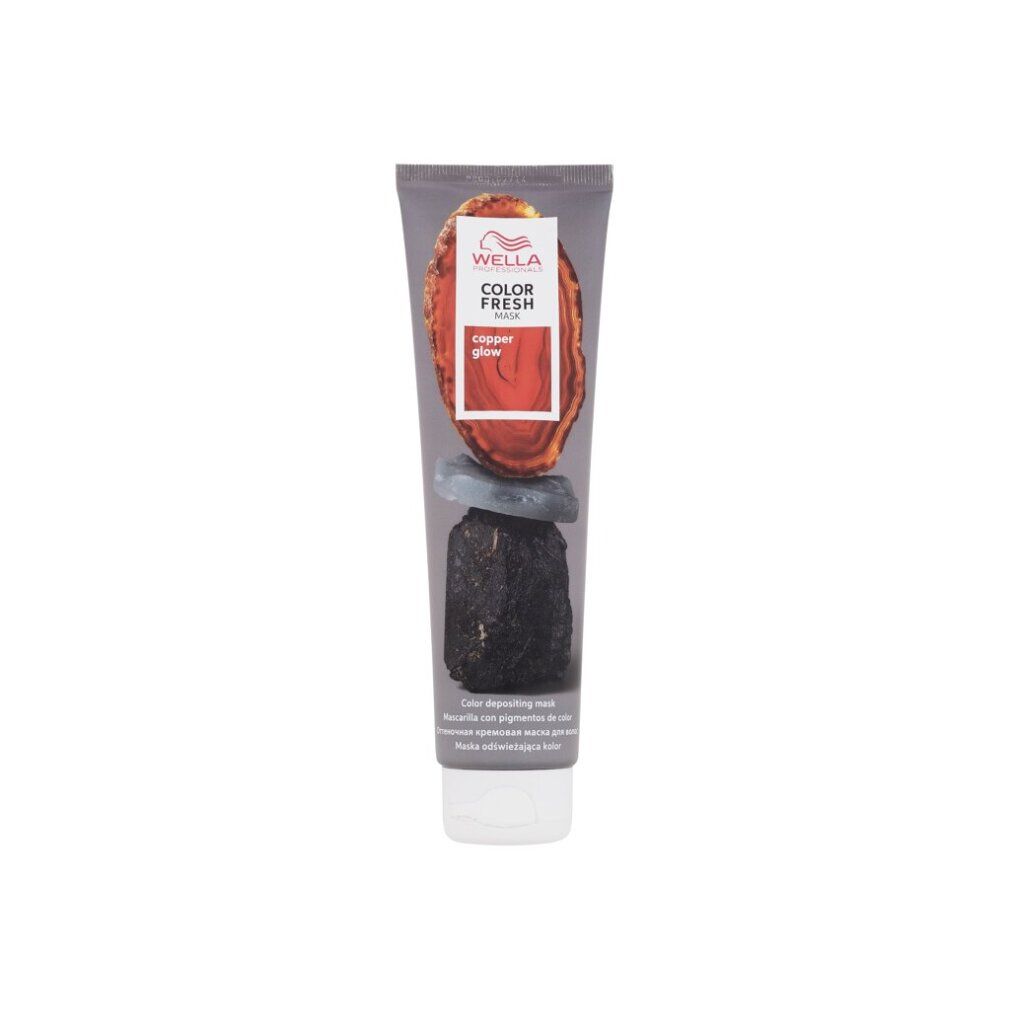 Graue Tube mit Wella Color Fresh Mask. Aufdruck mit Produktnamen und Kupferfarbton. Abbildung eines Steins.