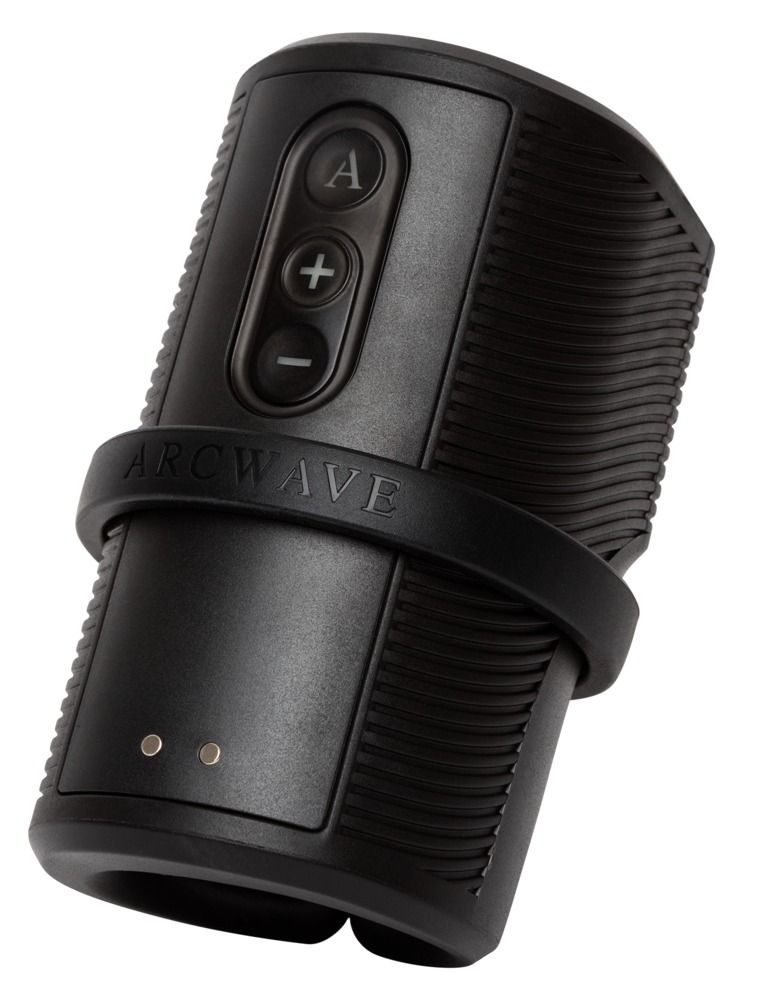 Schwarzes Gerät mit Bedienknöpfen und Ring mit "Arcwave"-Schriftzug. Zwei LEDs. Geriffelte Oberfläche.