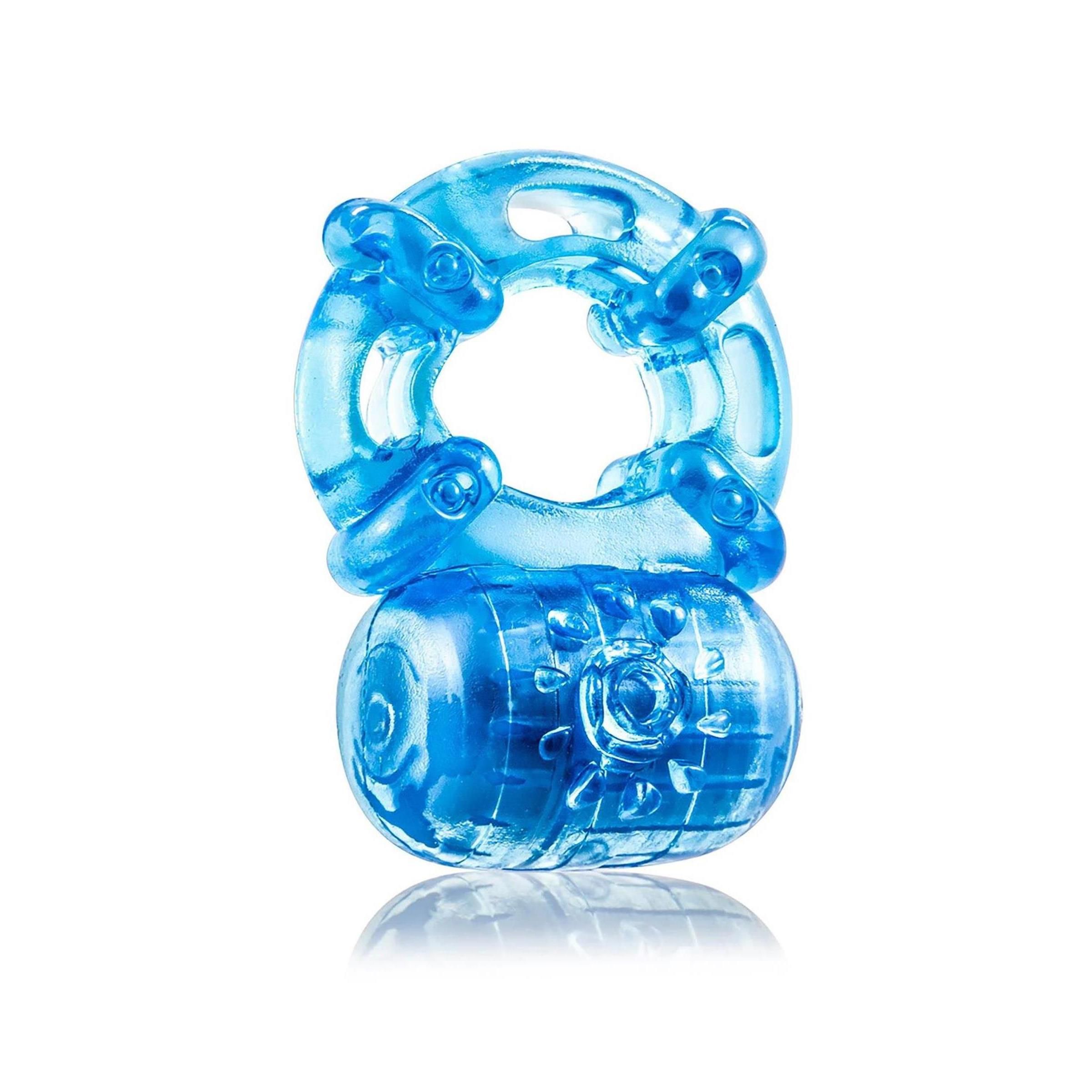 Blauer, zweiteiliger Cockring. Oberer Ring mit Aussparungen, unterer Teil zylindrisch.