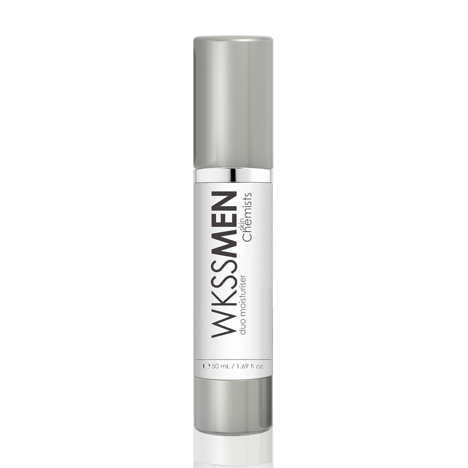Zylinderförmige Flasche mit silbernem Deckel. Aufschrift: WKSSMEN duo moisturiser, skinChemists.