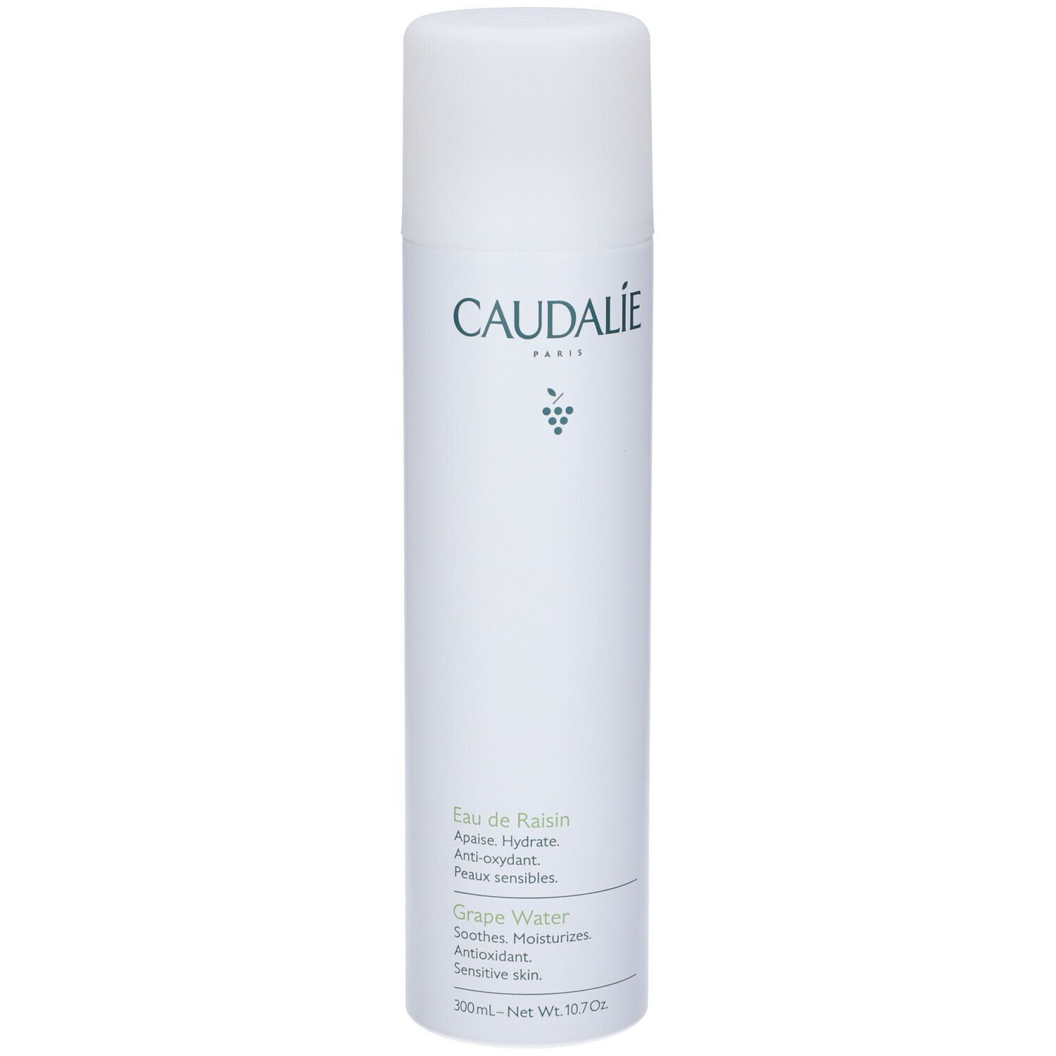 Spray Caudalie bianco, scritta verde. Iscrizione: Eau de Raisin, Grape Water. Flacone con erogatore spray.