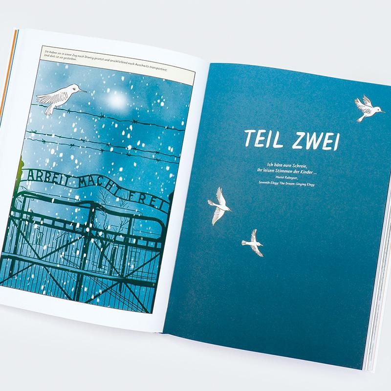 Geöffnete Doppelseite der Graphic Novel. Illustrationen mit Stacheldraht, Vögeln und Text. Titel: Teil Zwei.