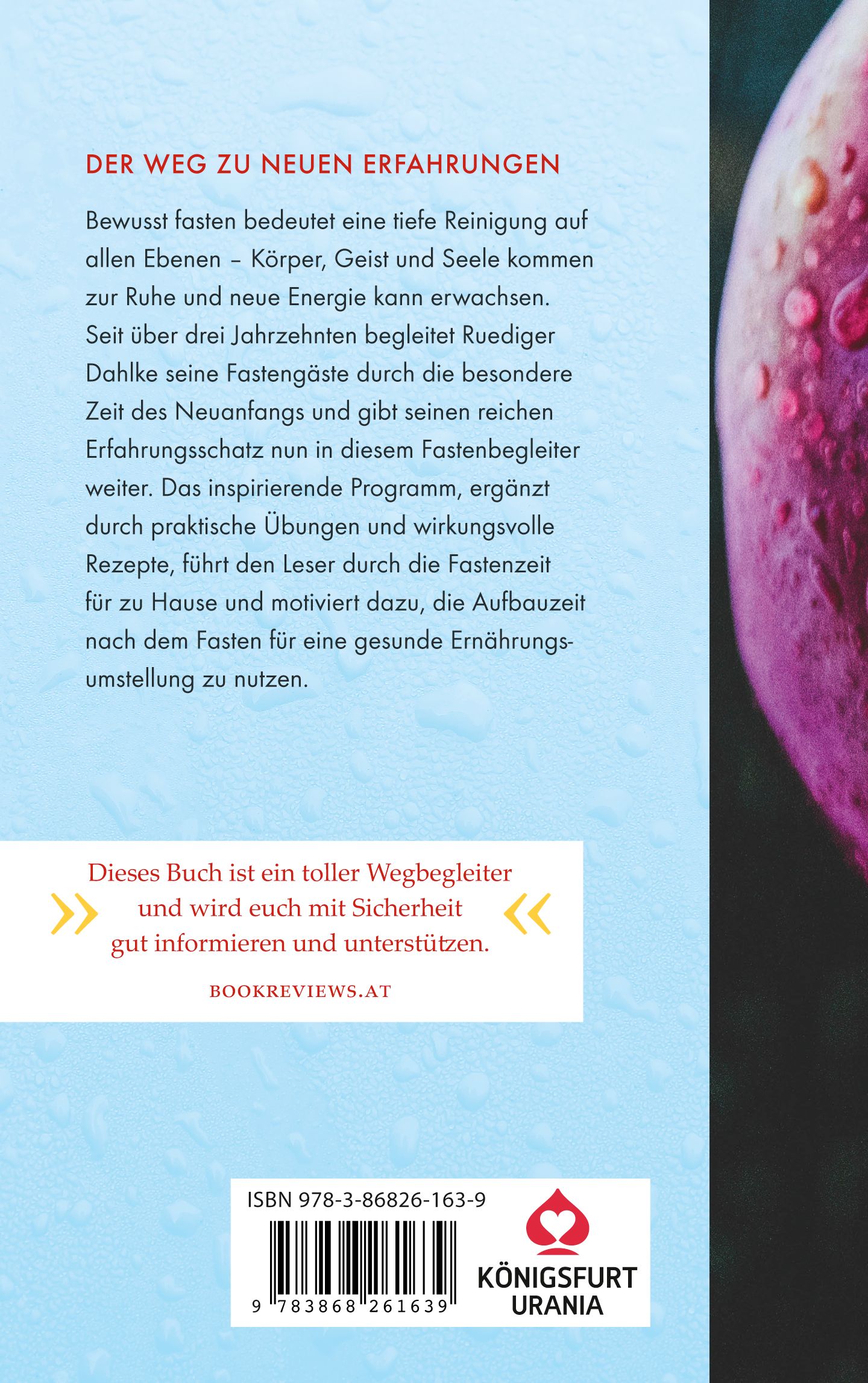 Buchrückseite mit Text. Titel: DER WEG ZU NEUEN ERFAHRUNGEN. ISBN-Nummer und Verlagslogo: Königsfurt Urania.