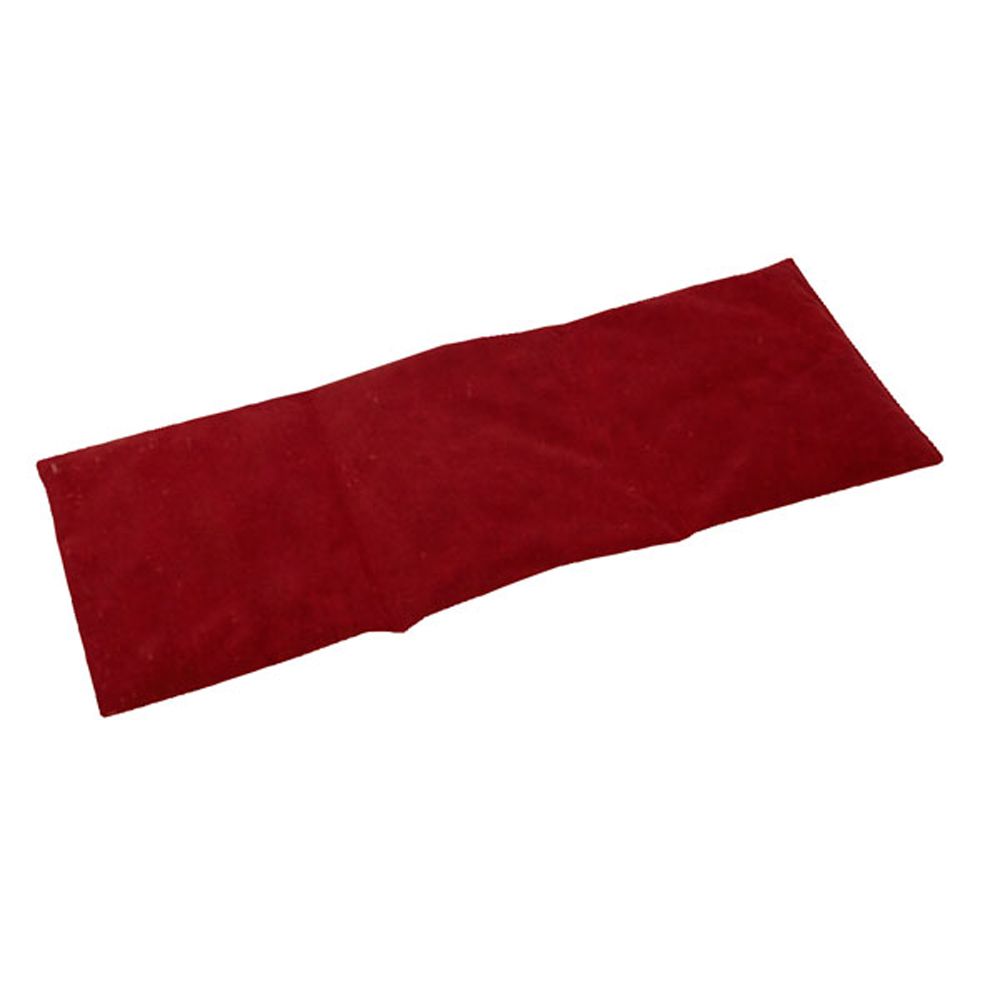 Rotes, rechteckiges Kissen. Samtartige Oberfläche.