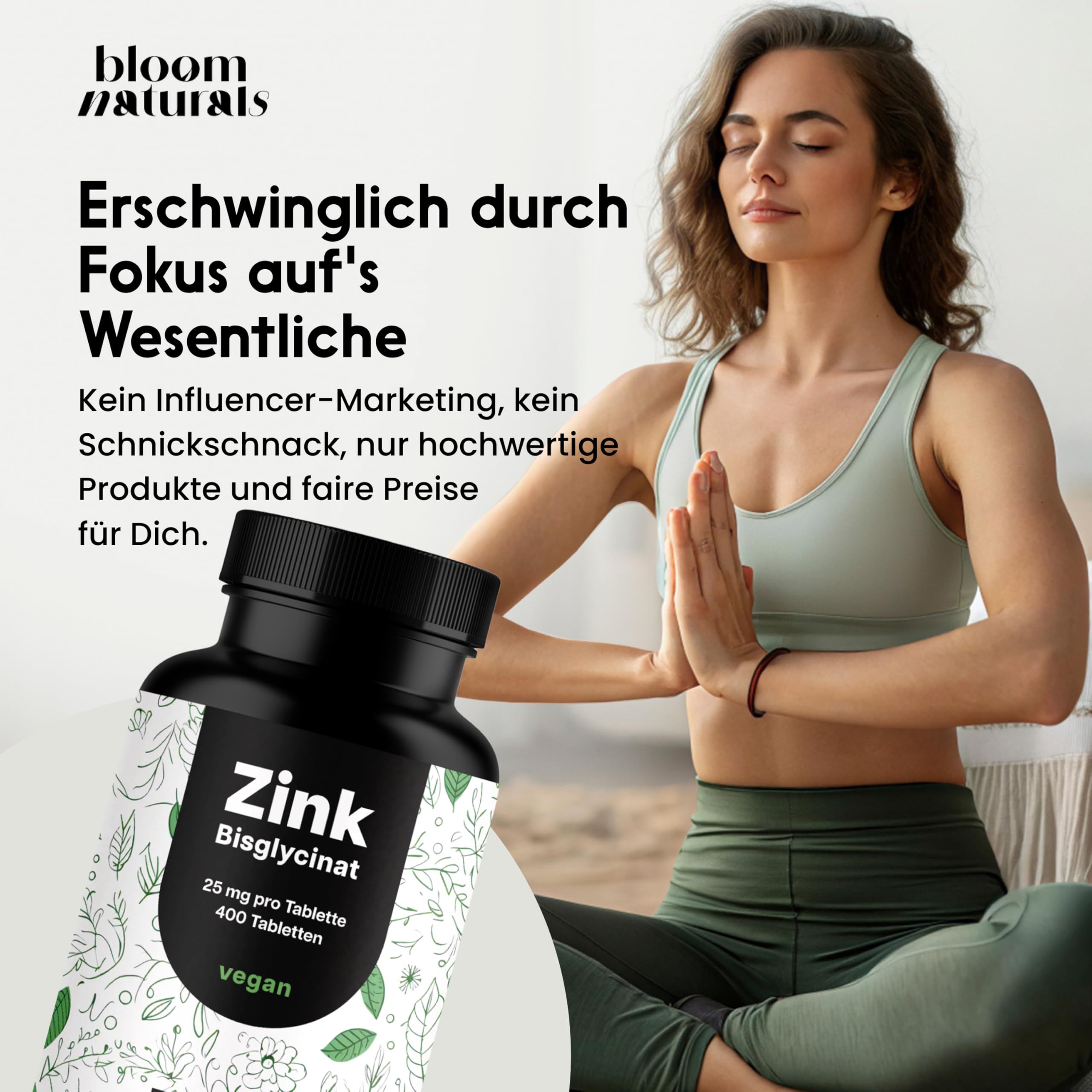 Frau meditiert mit Zink Bisglycinat Flasche. Text: Erschwinglich durch Fokus auf's Wesentliche.