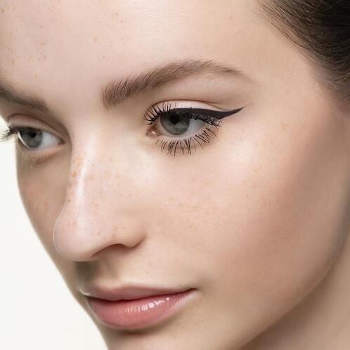 KORRES Black Volcanic Minerals Kohl Eyeliner black