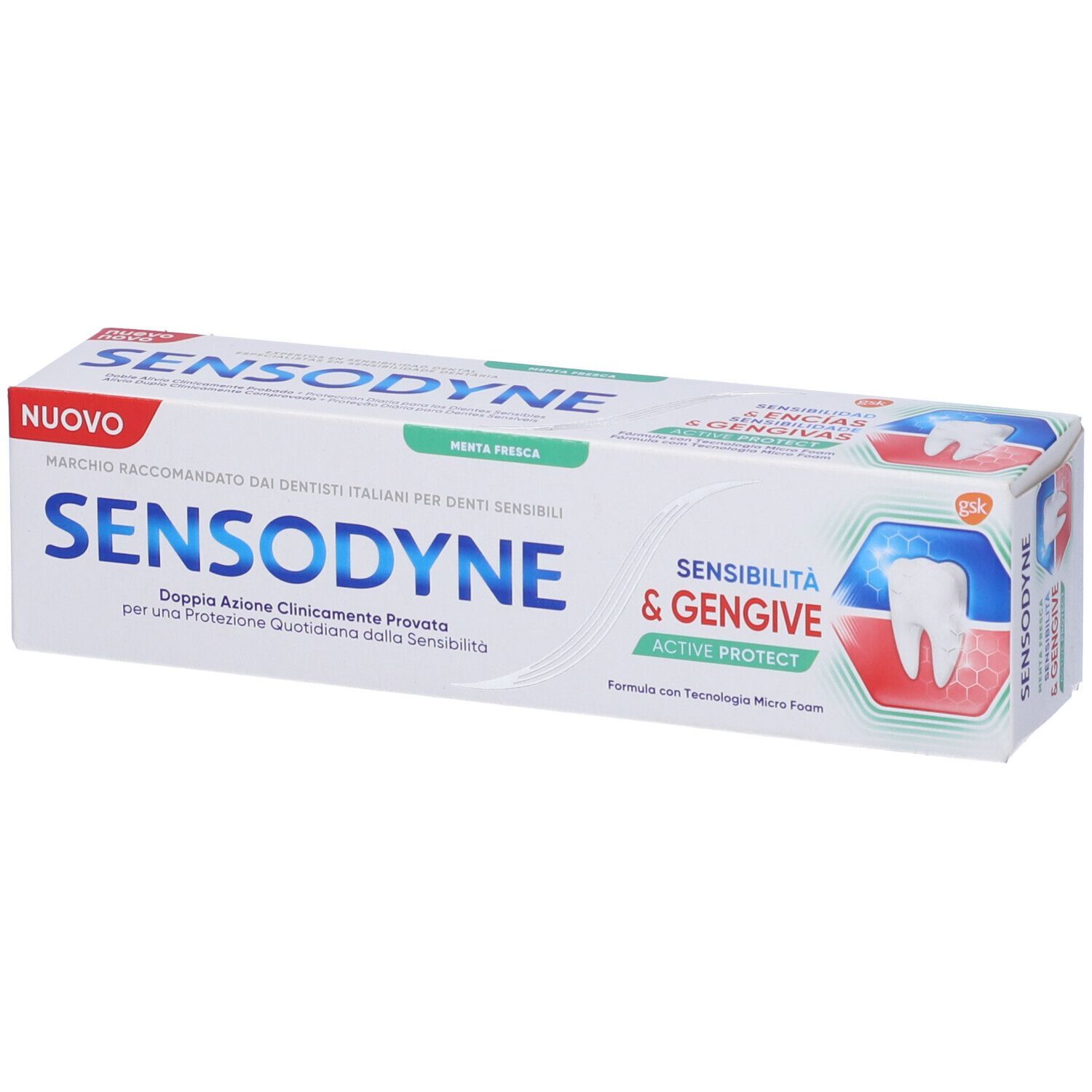 Confezione di dentifricio bianca, accenti blu e verdi. Scritta SENSODYNE, Sensibilità & Gengive. 'NUOVO' e 'Menta fresca'.
