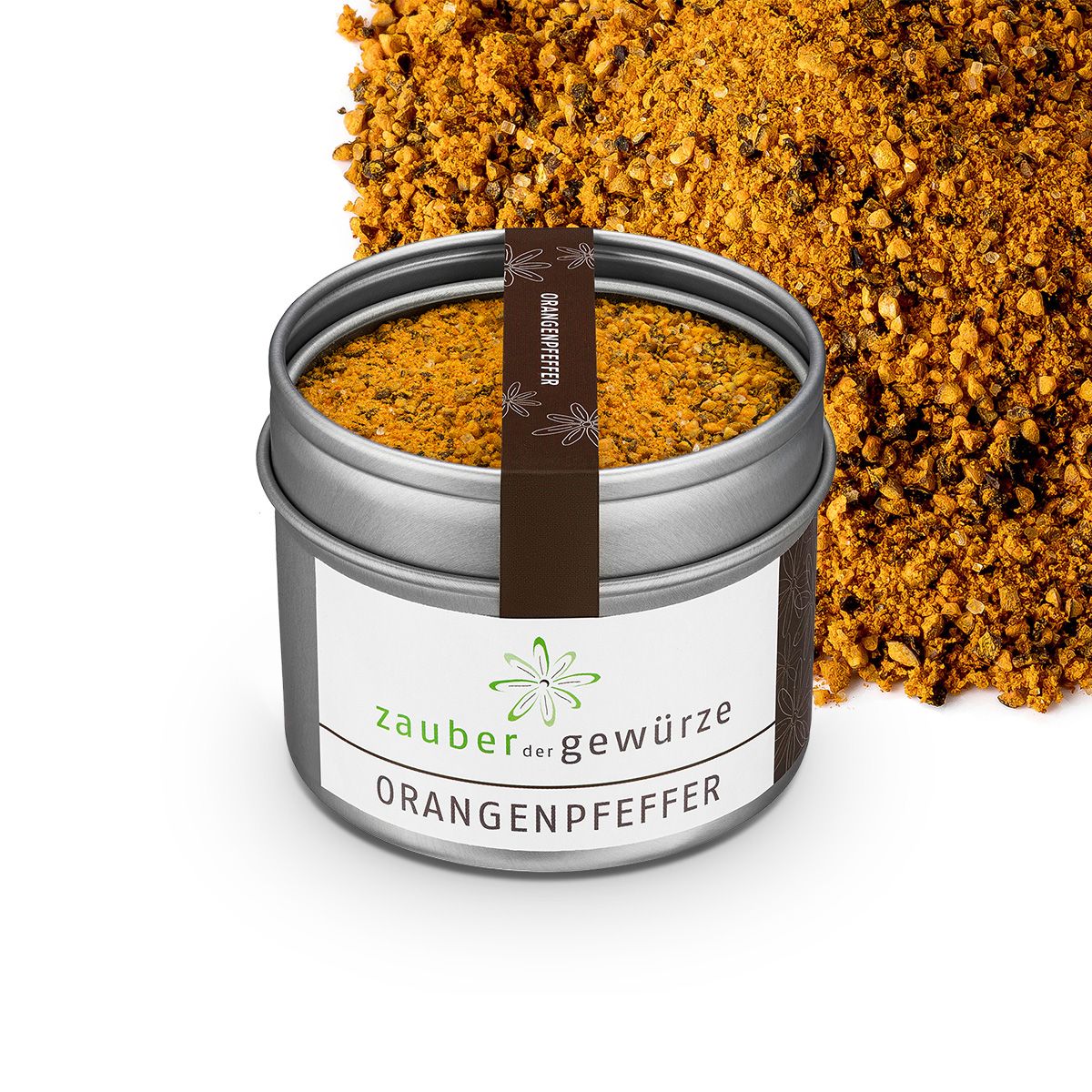 Gewürzzubereitung in Dose. Metallbehälter mit Etikett 'Zauber der Gewürze Orangenpfeffer'. Brauner Streifen mit 'Orangenpfeffer'. Gewürze daneben.