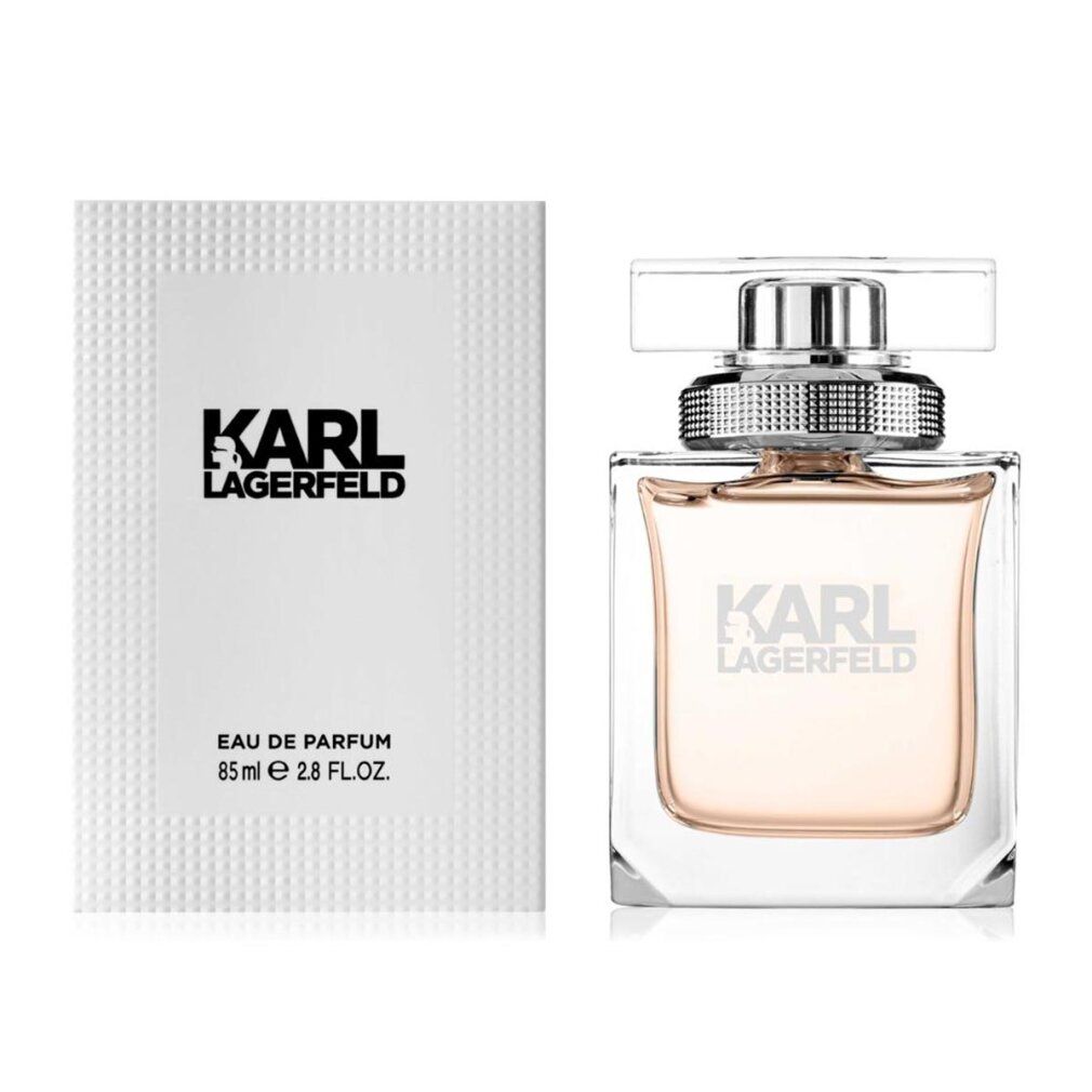 Eau de Parfum Spray und Verpackung. Flakon quadratisch, transparent. Verpackung weiß mit Logo. Text: KARL LAGERFELD, Eau de Parfum.