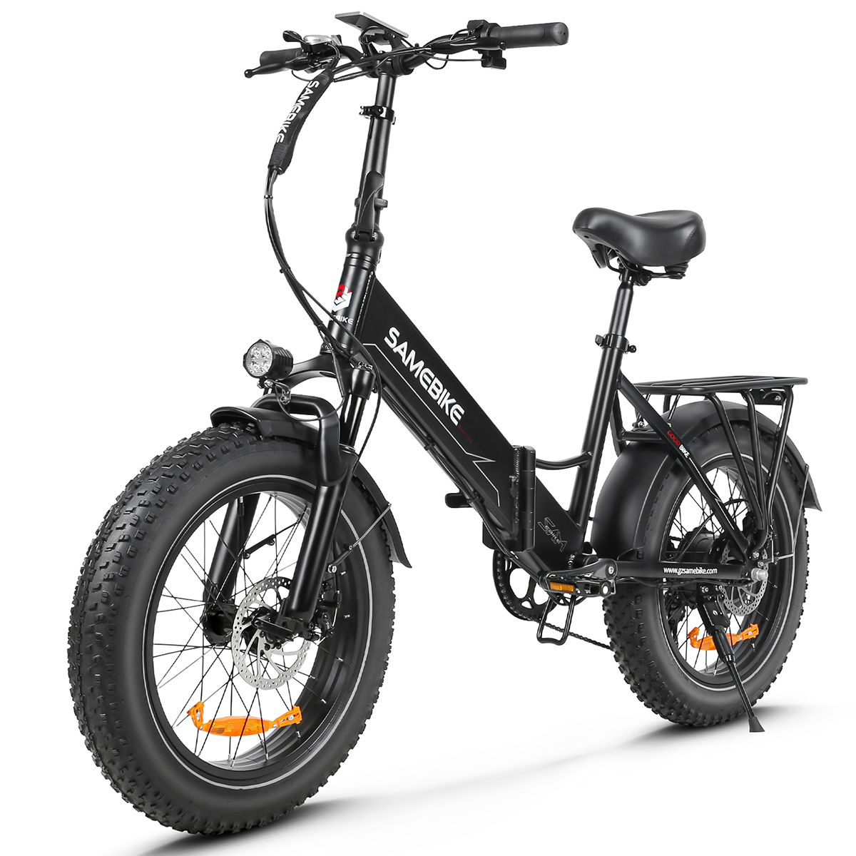 Schwarzes E-Bike SAMEBIKE LOTDM200-II. Breitreifen, Gepäckträger, Scheinwerfer, Sattel. Akku-Gehäuse mit Logo.