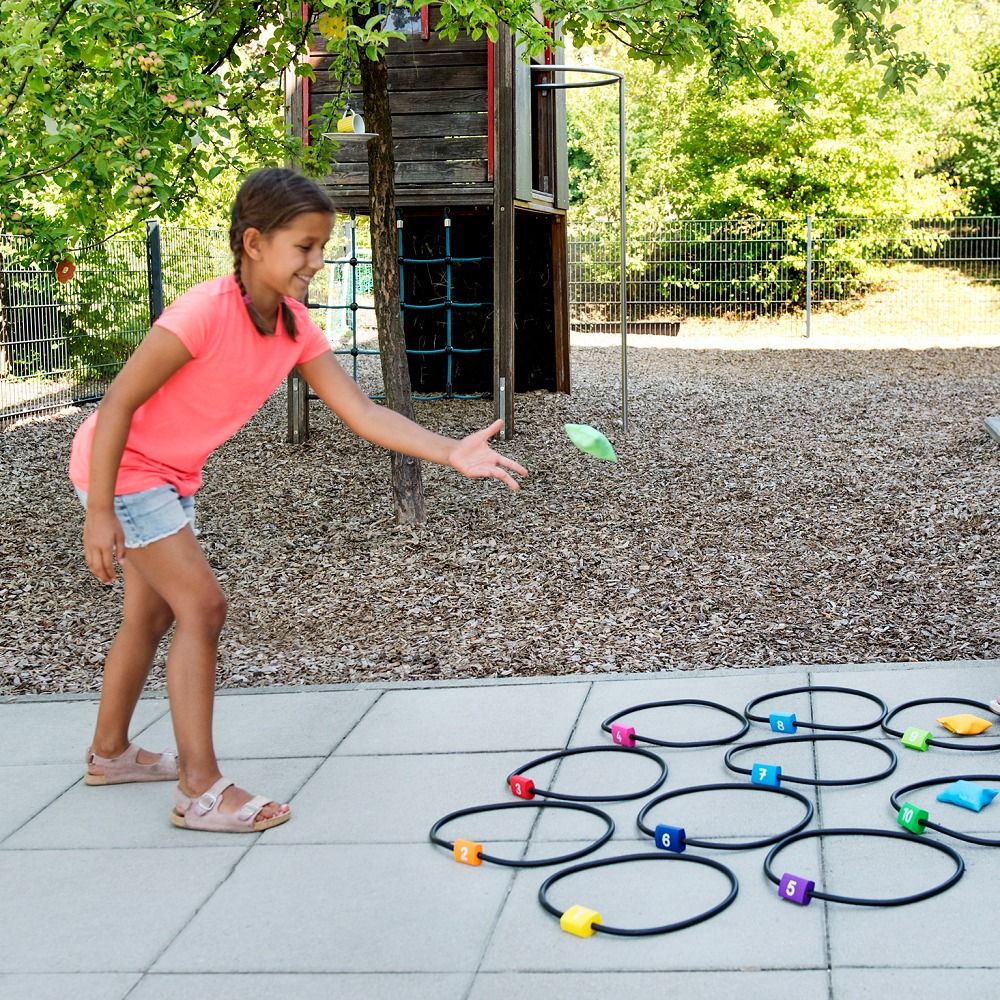 Beleduc Bewegungsspiel Jump & Throw